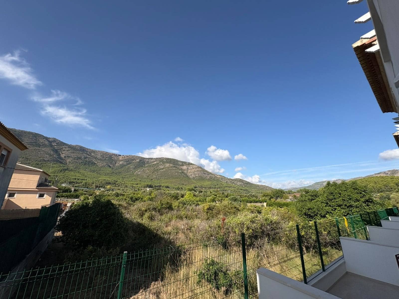 3 Zimmer Reihenhaus zu verkaufen in Parcent mit Pool Garage - 225.000 € (Ref: 9134298)