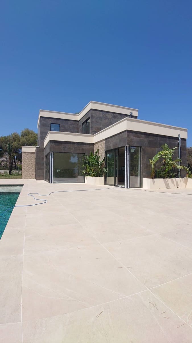 3 slaapkamer Villa te koop in Javea / Xabia met zwembad - € 1.749.000 (Ref: 9142793)