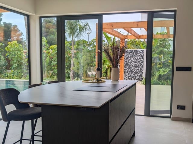 3 soverom Villa til salgs i Javea / Xàbia med svømmebasseng - € 1 749 000 (Ref: 9142793)