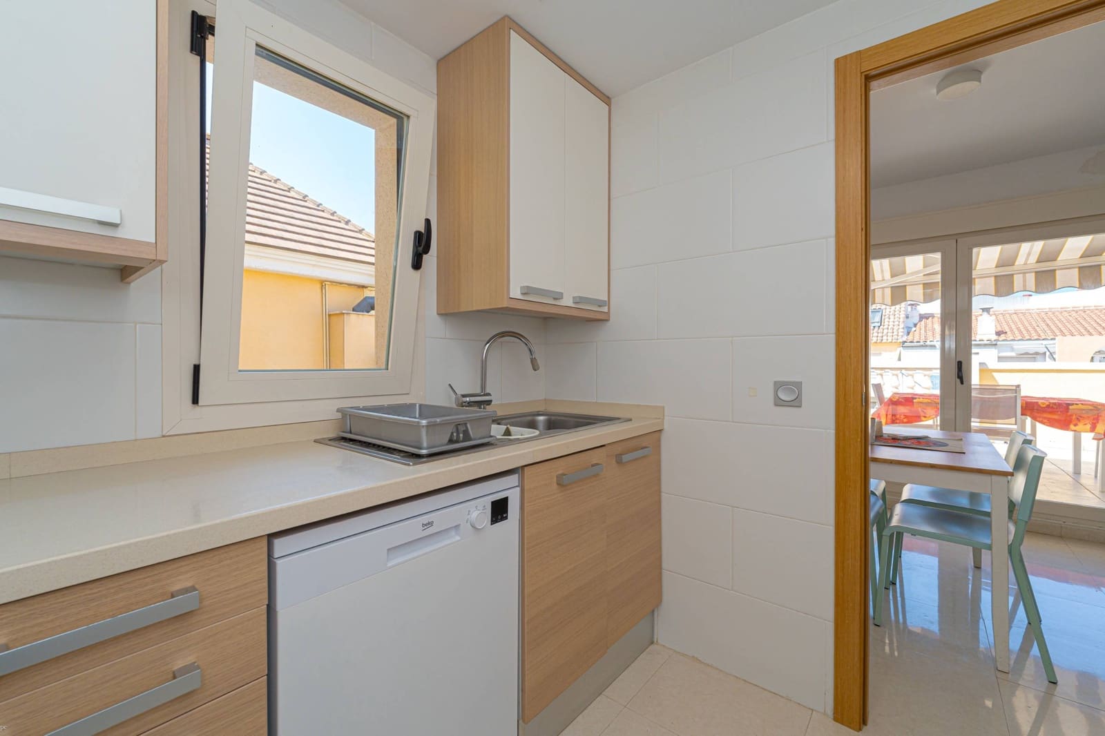 3 sypialnia Penthouse na sprzedaż w Denia z basenem garażem - 389 000 € (Ref: 9149168)