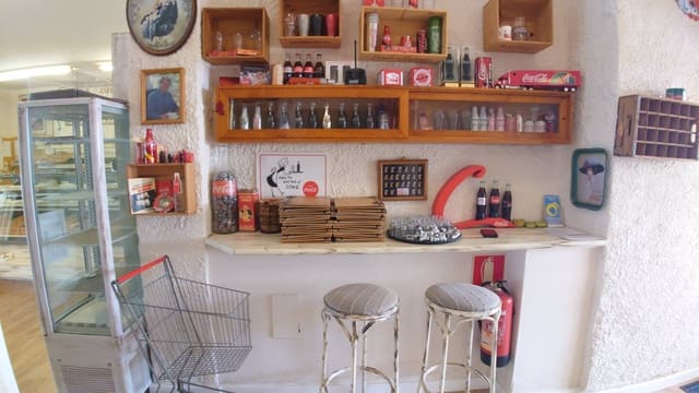 Commercial for sale in Centro ciudad, Javea / Xàbia - € 350,000 (Ref: 9188376)