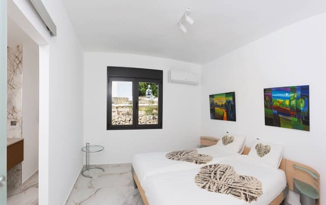5 soverom Villa til salgs i Benissa med svømmebasseng - € 2 480 000 (Ref: 9300995)