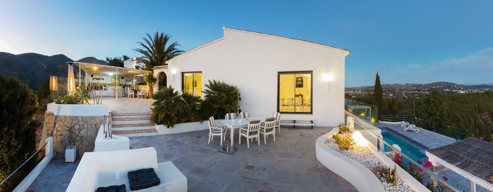 5 soverom Villa til salgs i Benissa med svømmebasseng - € 2 480 000 (Ref: 9300995)