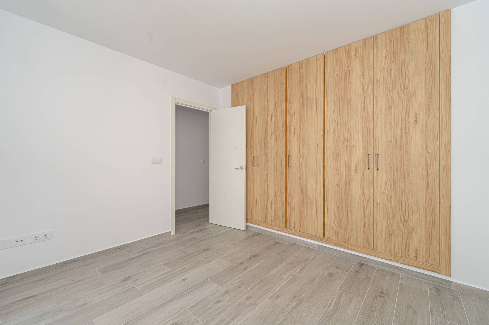 5 soveværelse Rækkehus til salg i Alcalali / Alcanali med garage - € 350.000 (Ref: 9317795)