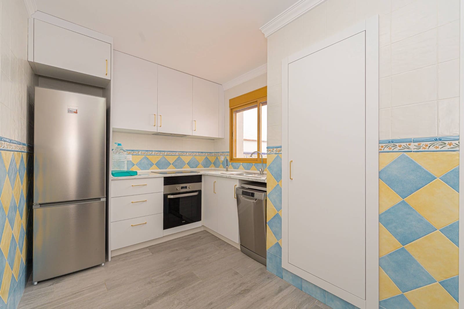 5 soveværelse Rækkehus til salg i Alcalali / Alcanali med garage - € 350.000 (Ref: 9317795)