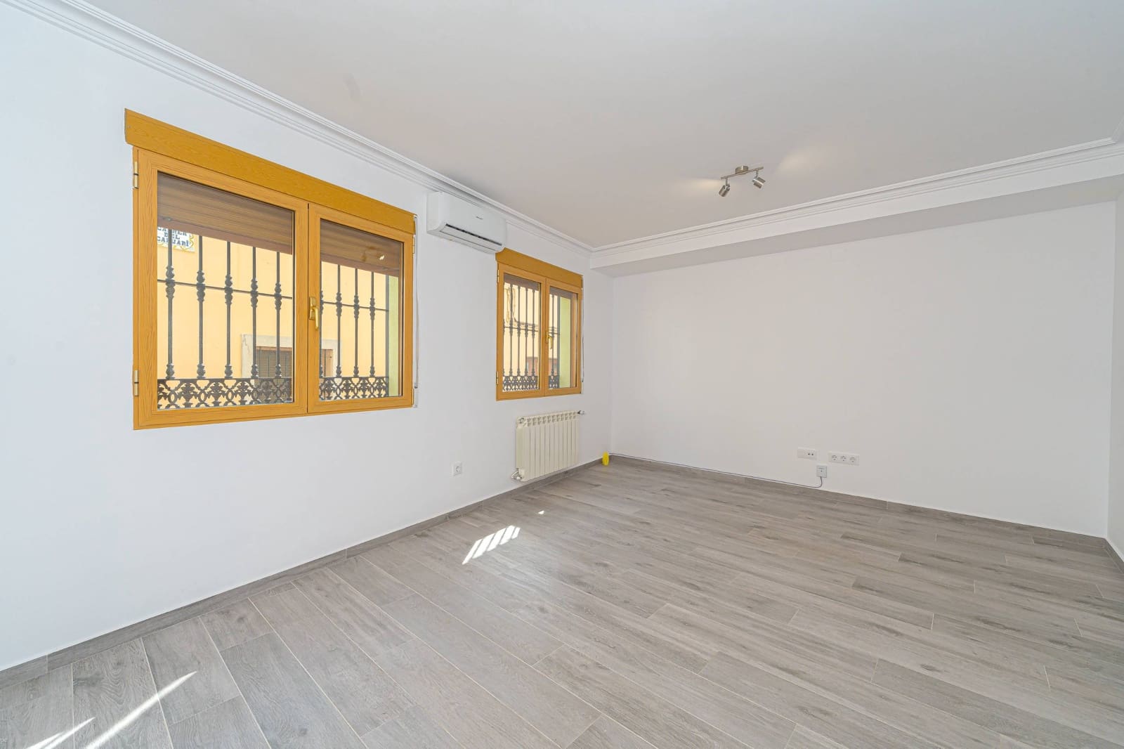 5 soveværelse Rækkehus til salg i Alcalali / Alcanali med garage - € 350.000 (Ref: 9317795)