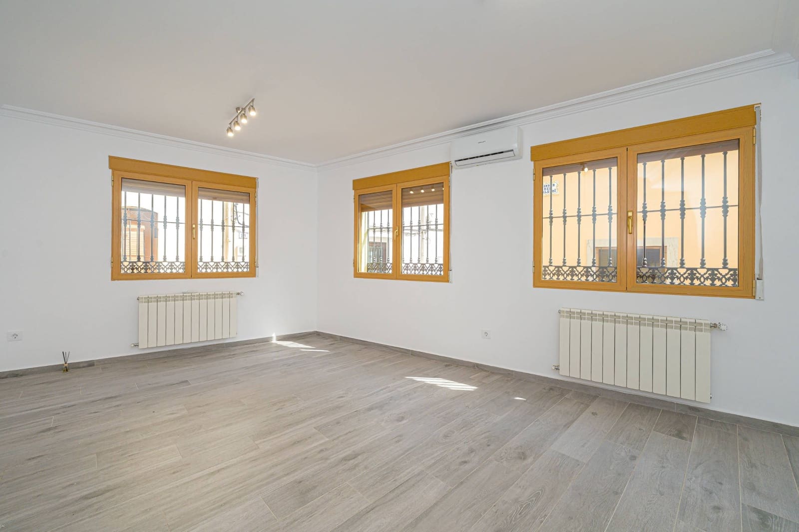 5 camera da letto Casa in vendita in Alcalali / Alcanali con garage - 350.000 € (Rif: 9317795)