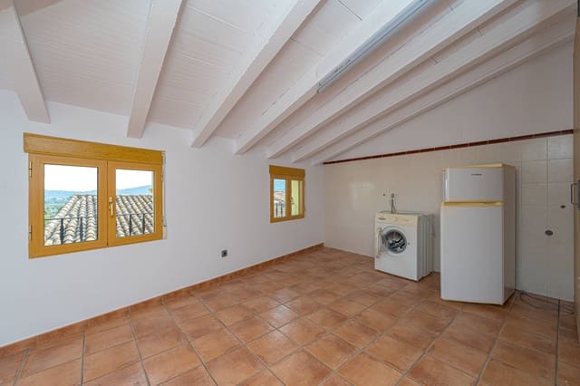 5 soveværelse Byhus til salg i Alcalalí / Alcanalí med garage - € 350.000 (Ref: 9317795)