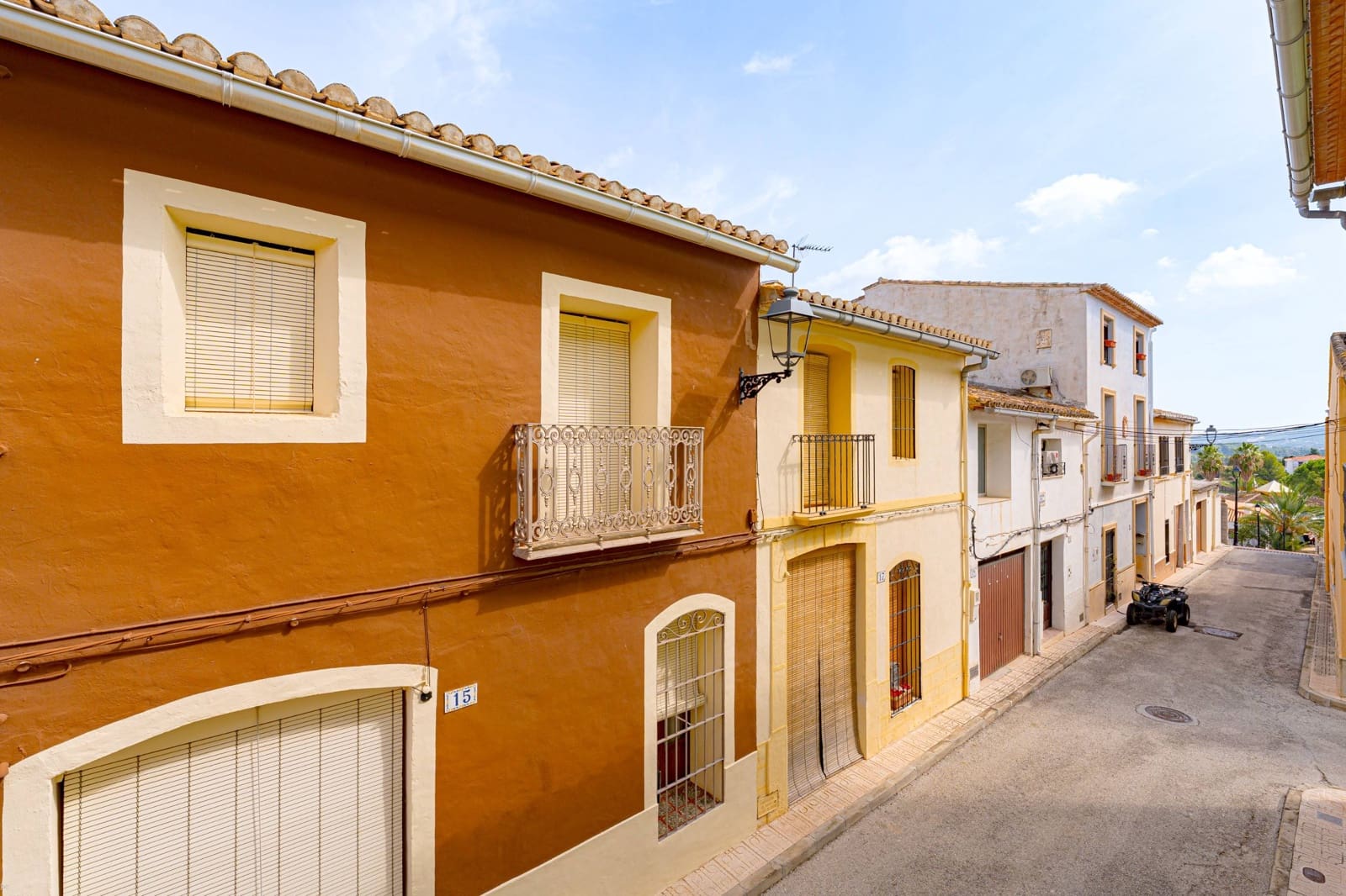 5 soverom Hus til salgs i Alcalali / Alcanali med garasje - € 350 000 (Ref: 9317795)