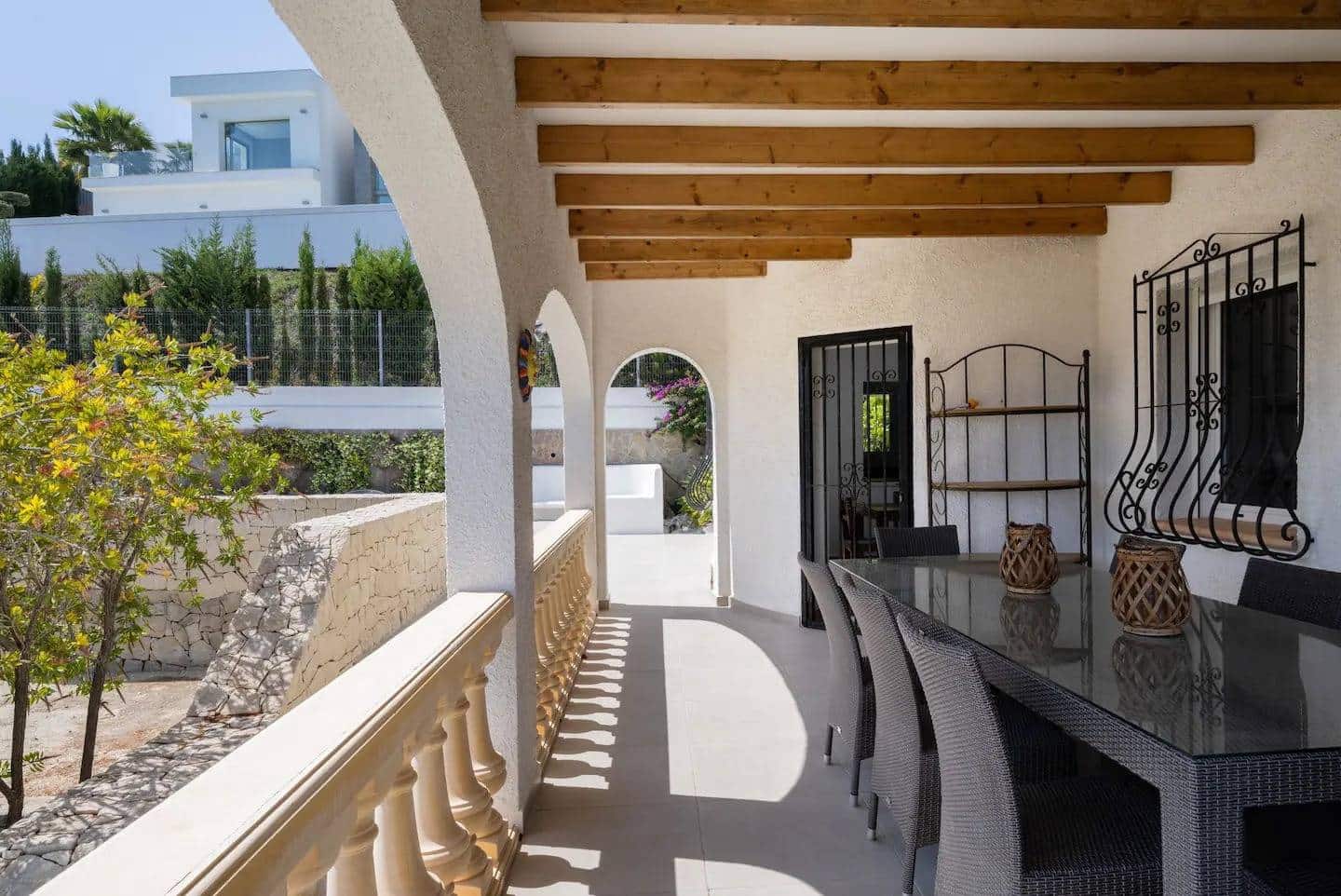 4 Zimmer Villa zu verkaufen in Adsubia mit Pool Garage - 899.000 € (Ref: 9334875)