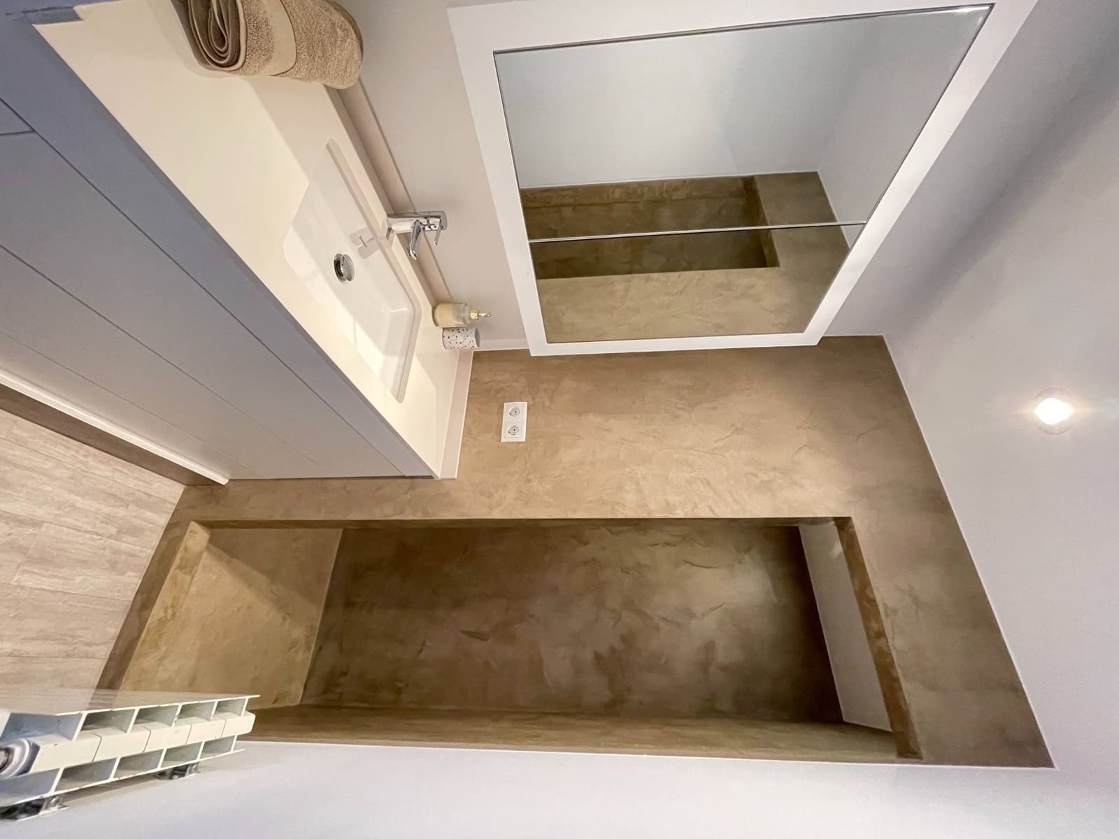 4 Zimmer Villa zu verkaufen in Adsubia mit Pool Garage - 899.000 € (Ref: 9334875)