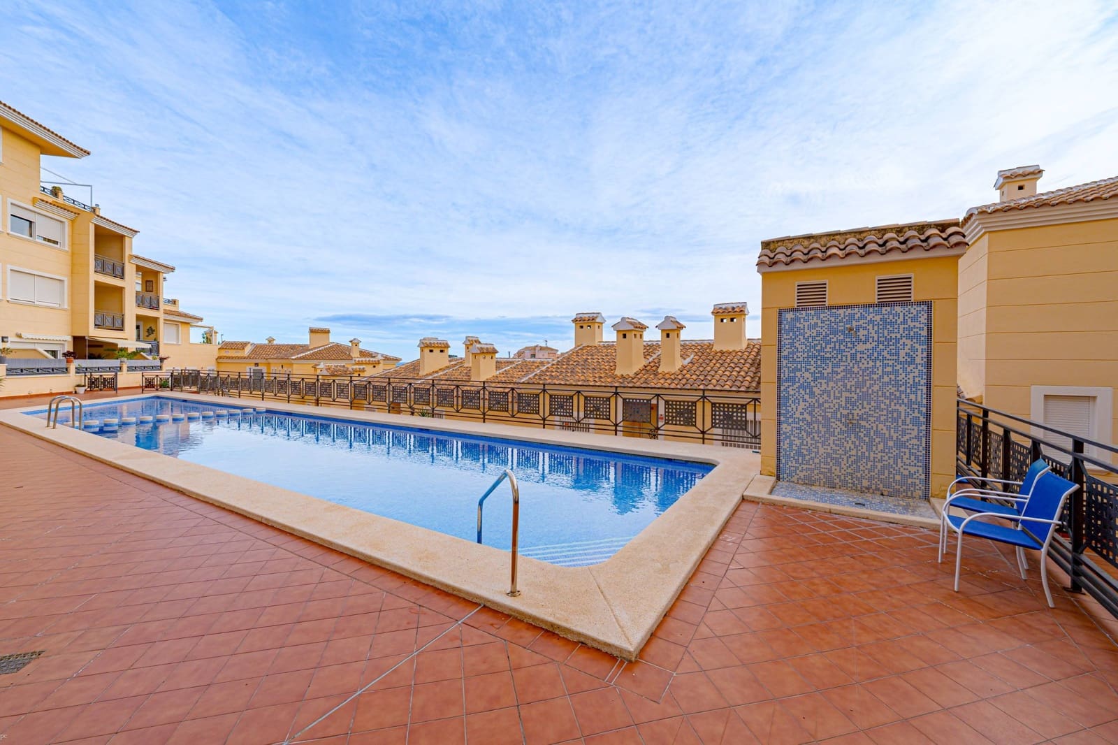 2 sypialnia Penthouse na sprzedaż w Denia z basenem garażem - 279 000 € (Ref: 9341134)