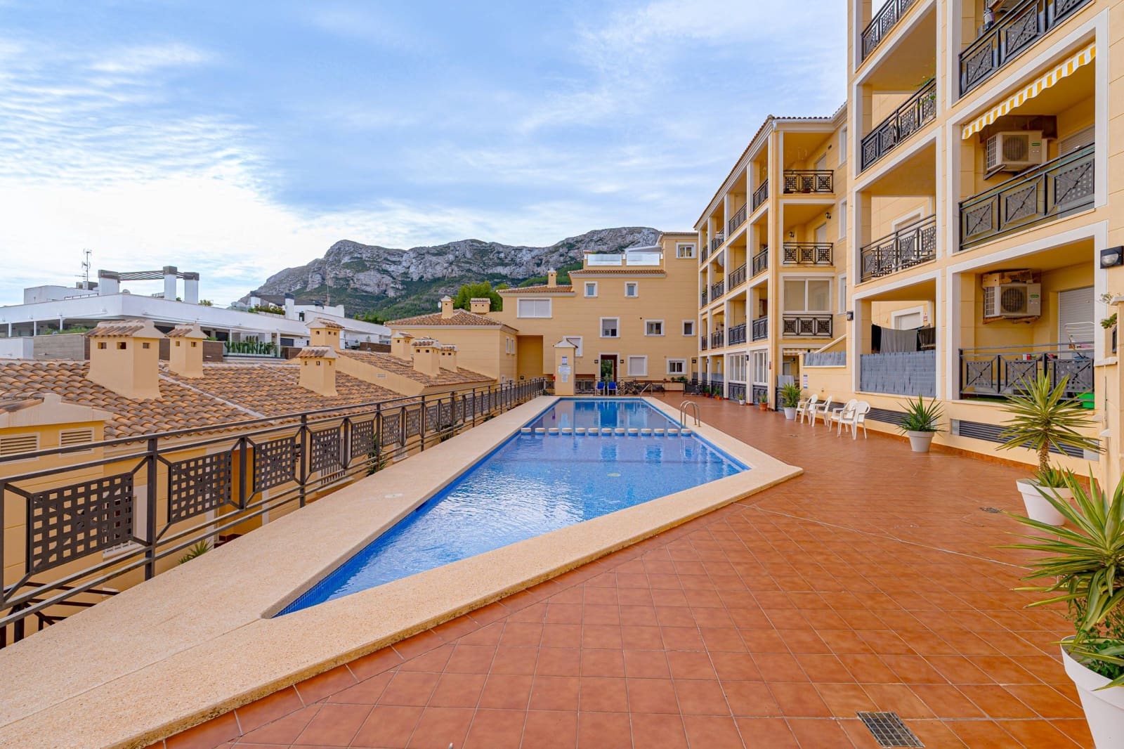 2 sypialnia Penthouse na sprzedaż w Denia z basenem garażem - 279 000 € (Ref: 9341134)
