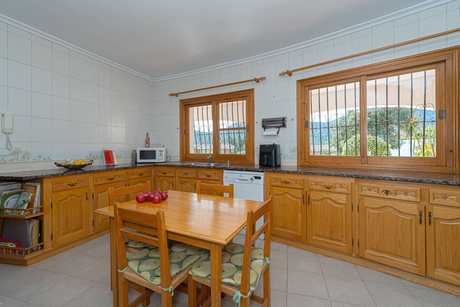 6 Zimmer Villa zu verkaufen in Alcalali / Alcanali mit Pool Garage - 695.000 € (Ref: 9344712)