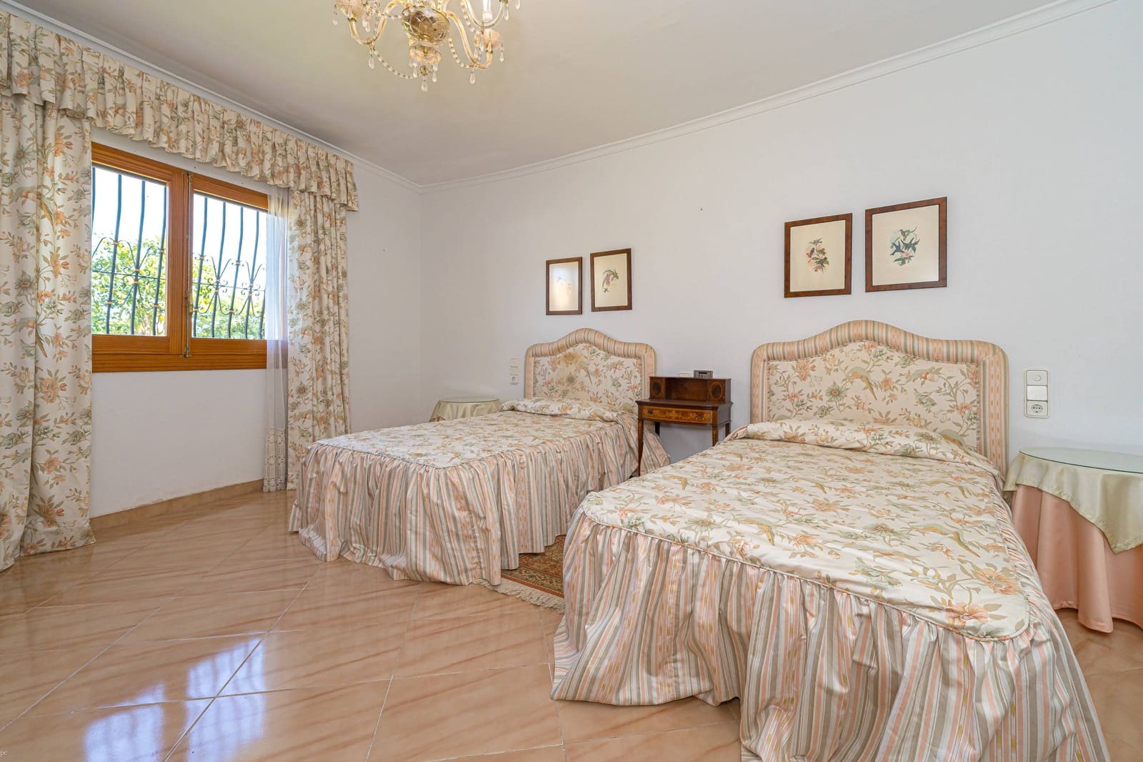 6 Zimmer Villa zu verkaufen in Alcalali / Alcanali mit Pool Garage - 695.000 € (Ref: 9344712)
