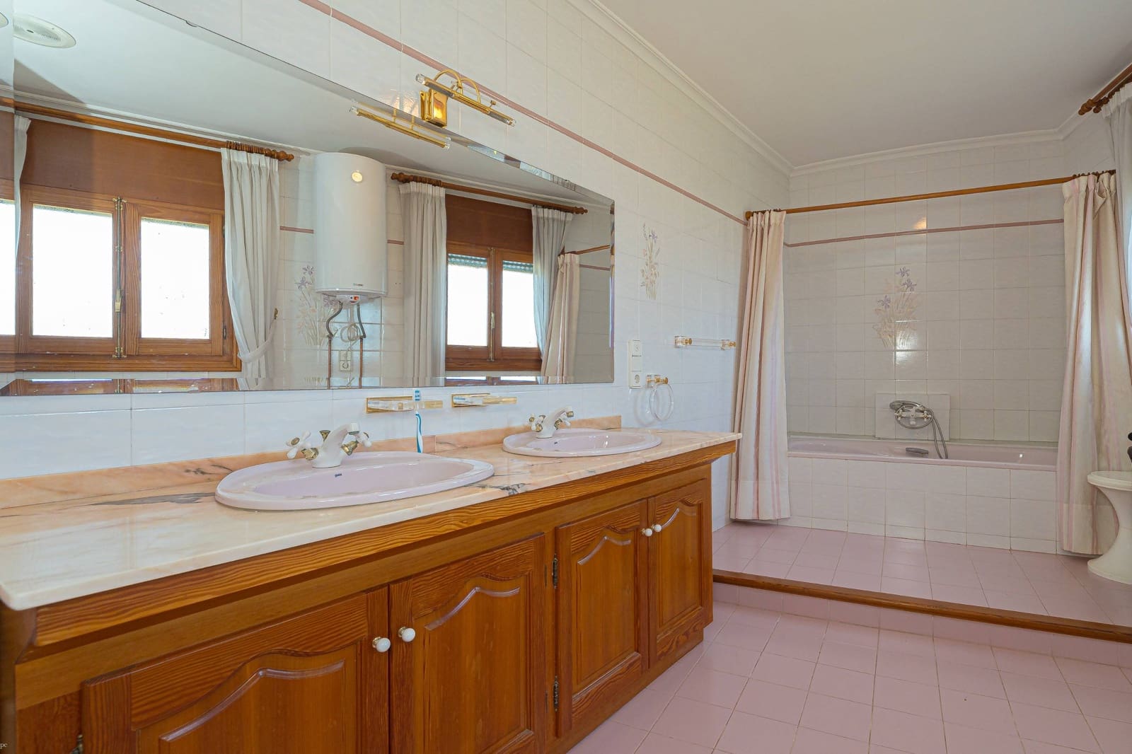 6 Zimmer Villa zu verkaufen in Alcalali / Alcanali mit Pool Garage - 695.000 € (Ref: 9344712)