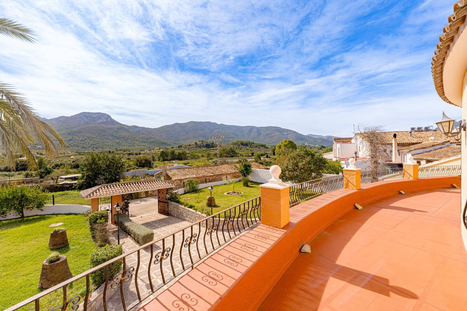 6 Zimmer Villa zu verkaufen in Alcalali / Alcanali mit Pool Garage - 695.000 € (Ref: 9344712)