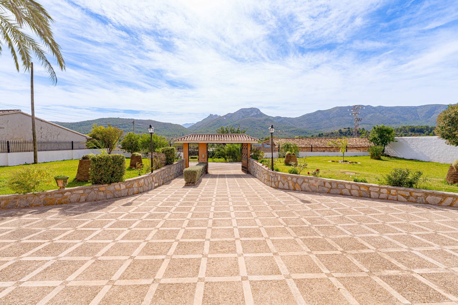 6 Zimmer Villa zu verkaufen in Alcalali / Alcanali mit Pool Garage - 695.000 € (Ref: 9344712)