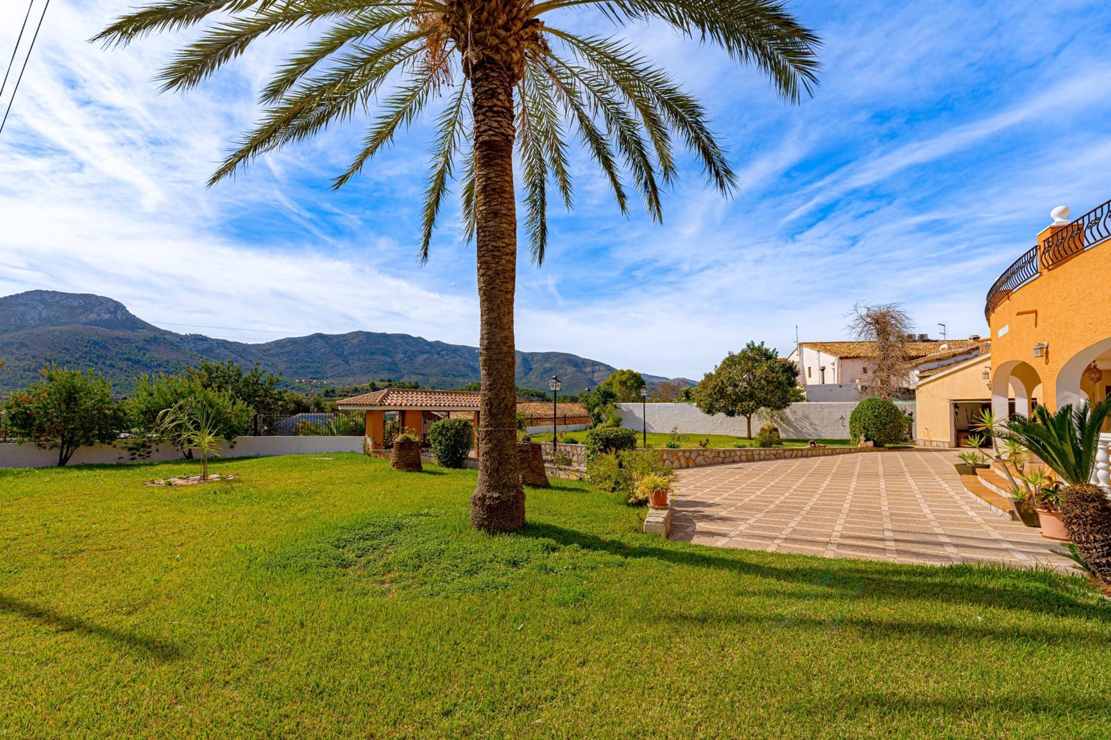 6 Zimmer Villa zu verkaufen in Alcalali / Alcanali mit Pool Garage - 695.000 € (Ref: 9344712)