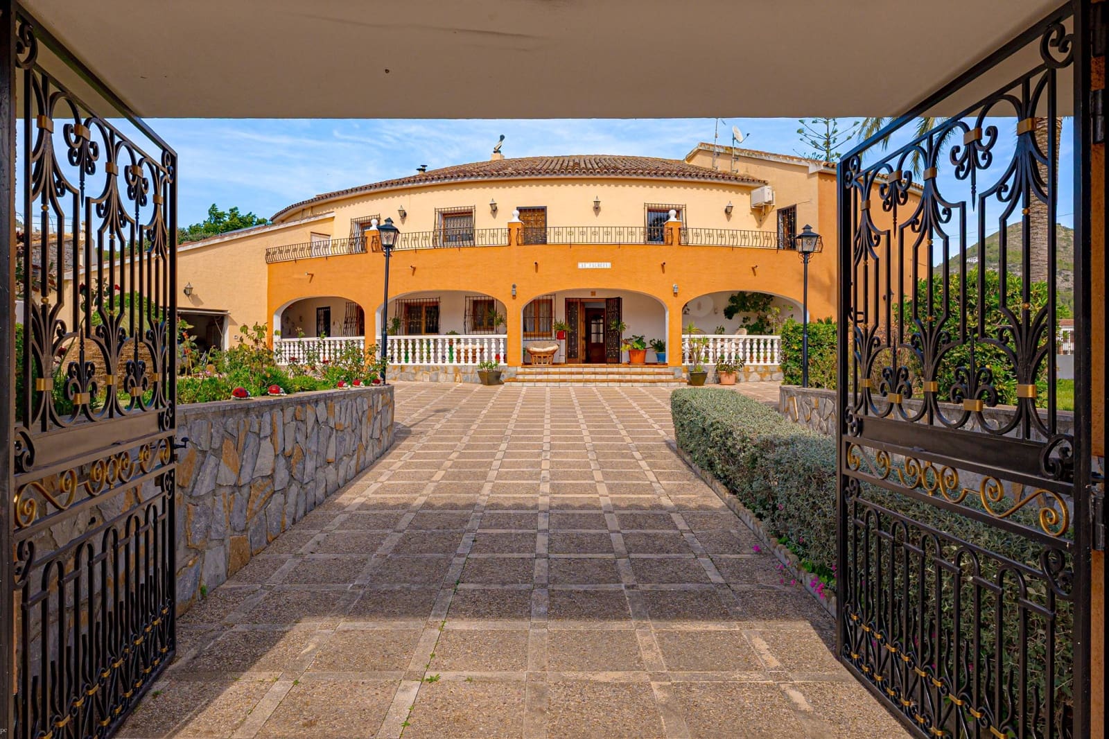 6 Zimmer Villa zu verkaufen in Alcalali / Alcanali mit Pool Garage - 695.000 € (Ref: 9344712)