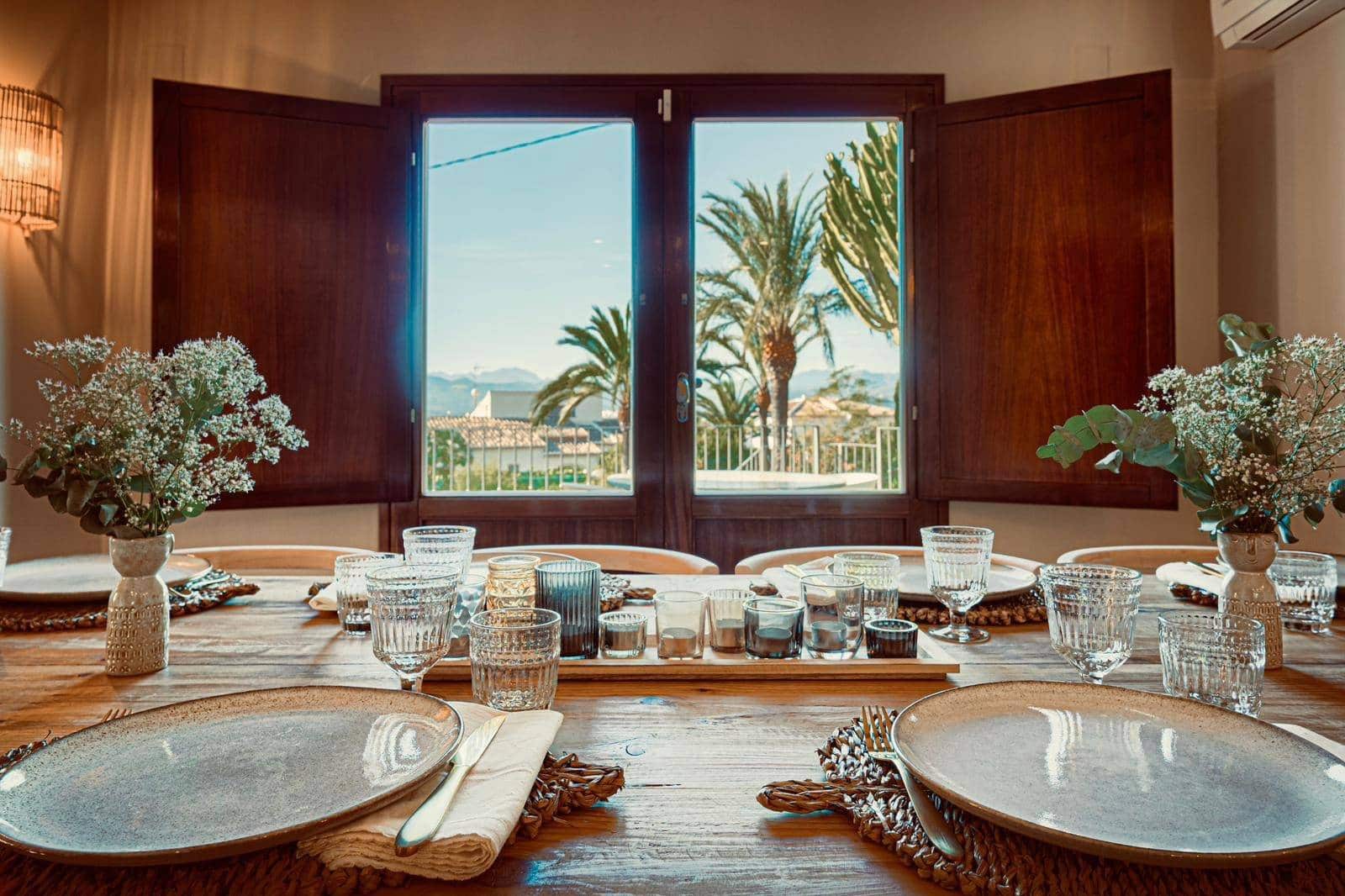 5 bedroom Villa for sale in Javea / Xabia with pool - € 1,495,000 (Ref: 9373800)