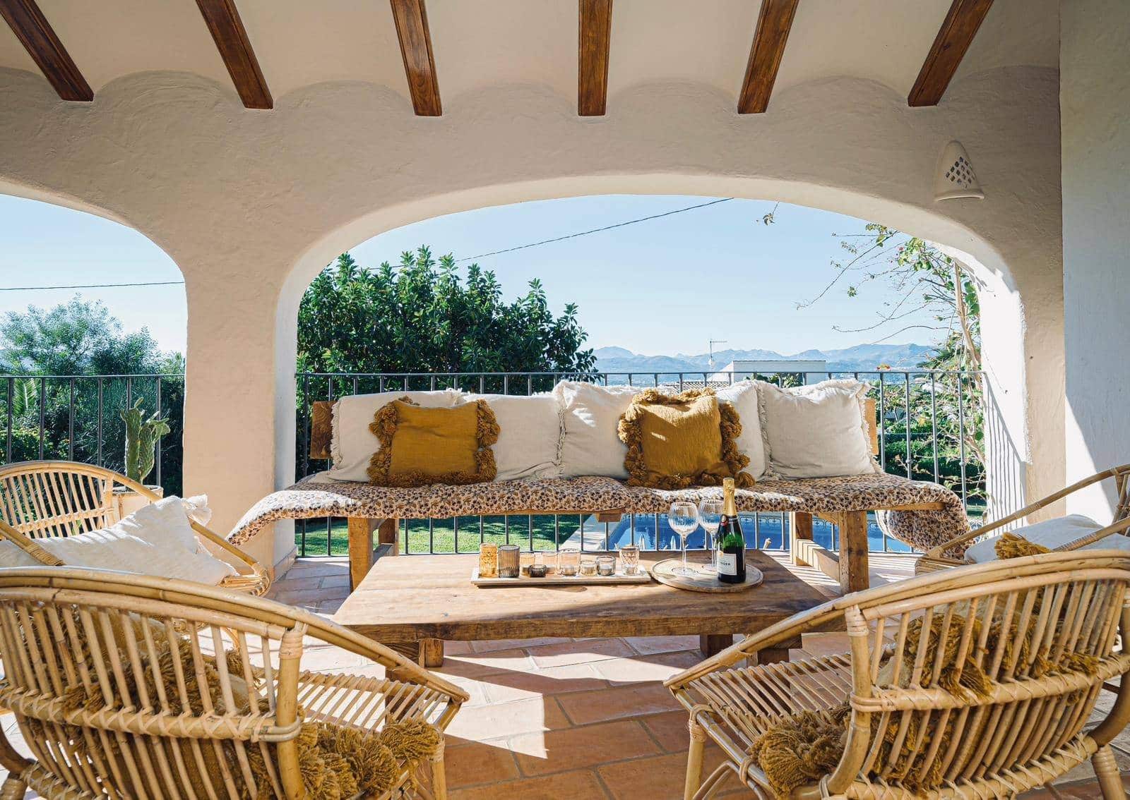 5 bedroom Villa for sale in Javea / Xabia with pool - € 1,495,000 (Ref: 9373800)