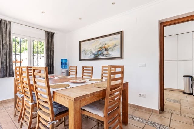 4 bedroom Villa for sale in Javea / Xàbia with pool - € 1,090,000 (Ref: 9387848)