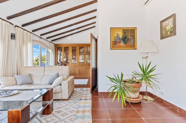 4 bedroom Villa for sale in Javea / Xàbia with pool - € 1,090,000 (Ref: 9387848)