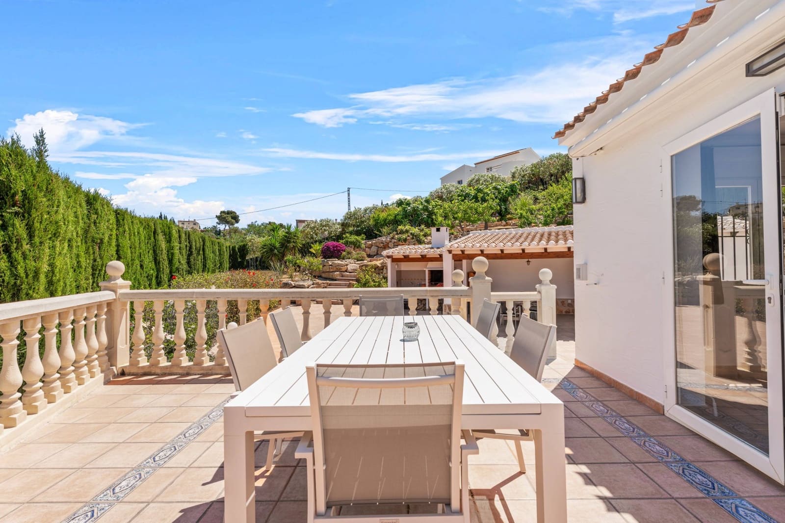 4 bedroom Villa for sale in Javea / Xabia with pool - € 1,090,000 (Ref: 9387848)
