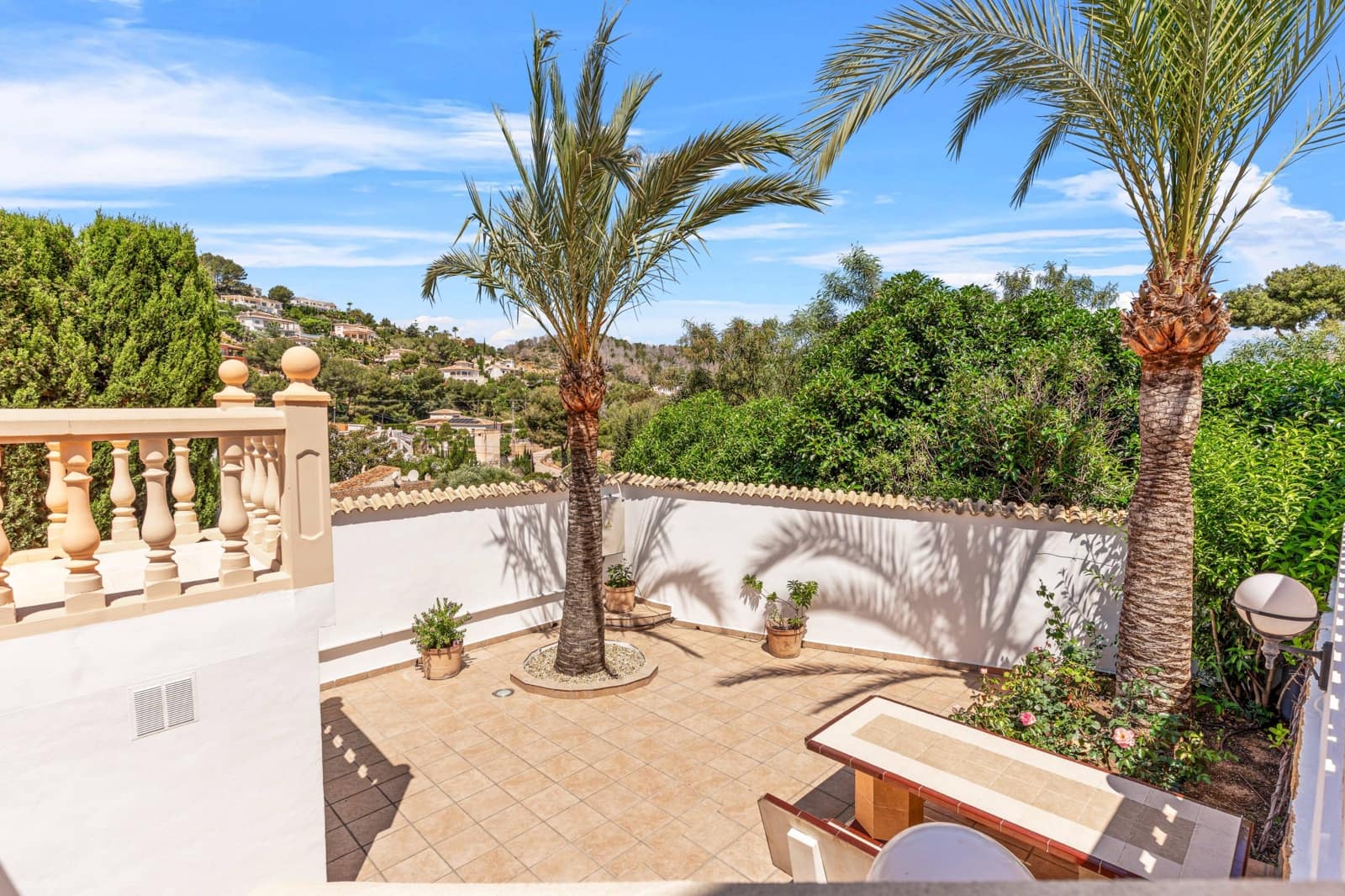 4 bedroom Villa for sale in Javea / Xabia with pool - € 1,090,000 (Ref: 9387848)