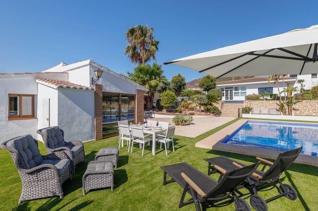 6 makuuhuone Huvila myytävänä paikassa Calpe / Calp mukana uima-altaan 
autotalli - 1 650 000 € (Ref: 9390688)