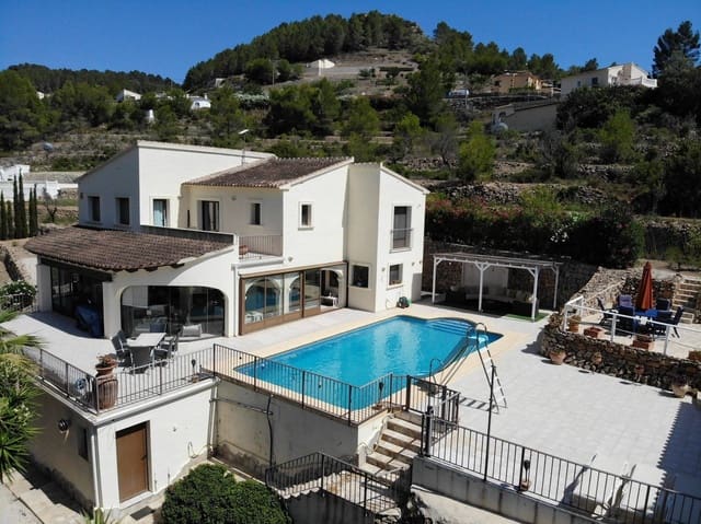 5 quarto Moradia para venda em Llíber com piscina garagem - 660 000 € (Ref: 9406683)