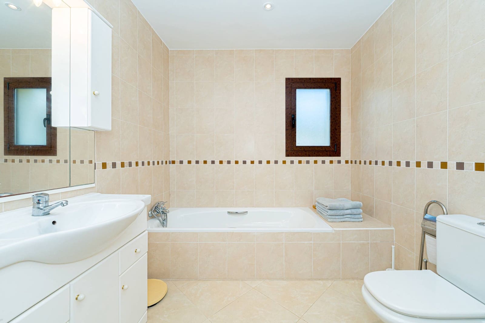 5 Zimmer Villa zu verkaufen in Lliber mit Pool Garage - 660.000 € (Ref: 9406683)