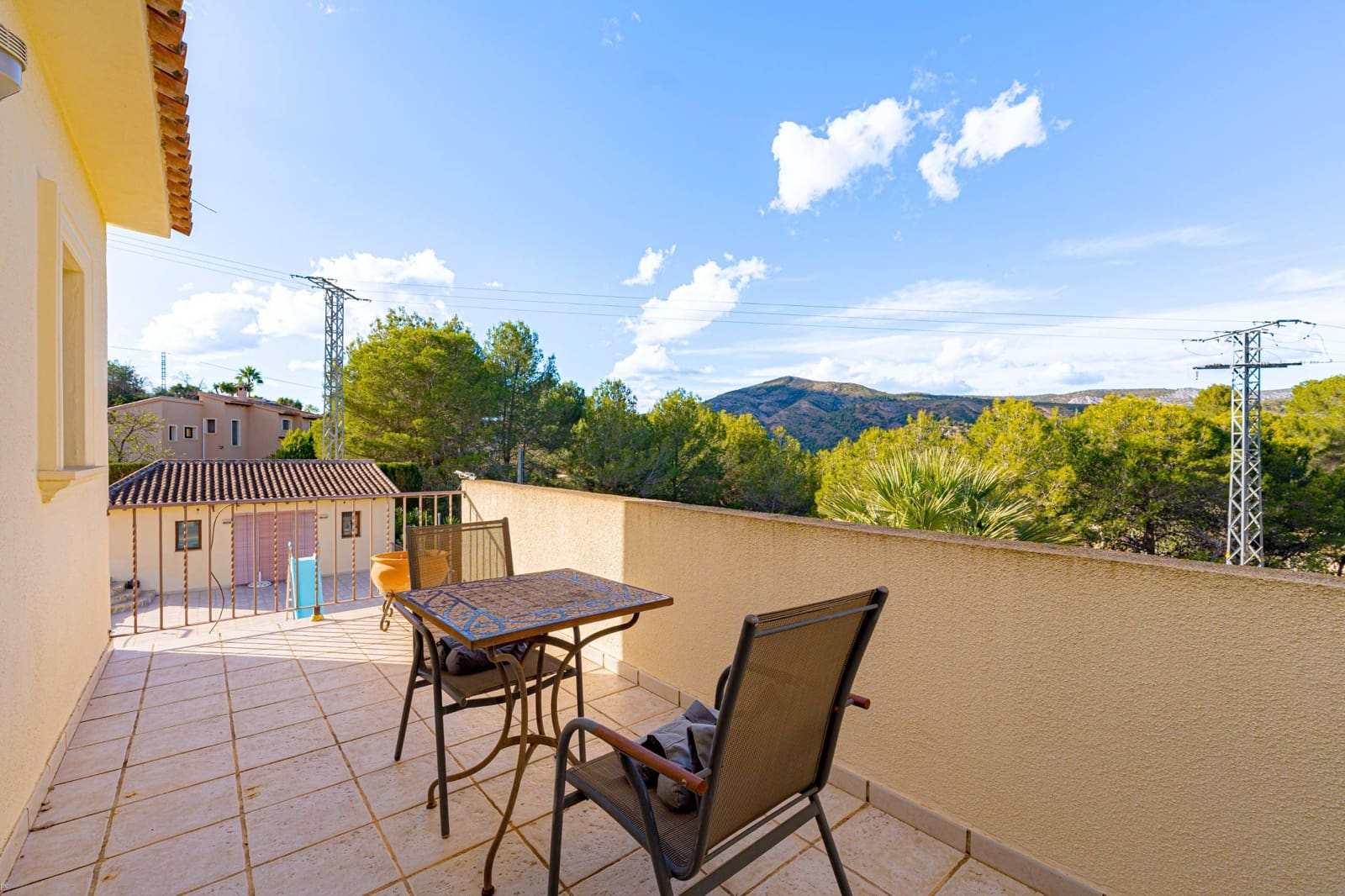 5 Zimmer Villa zu verkaufen in Lliber mit Pool Garage - 660.000 € (Ref: 9406683)