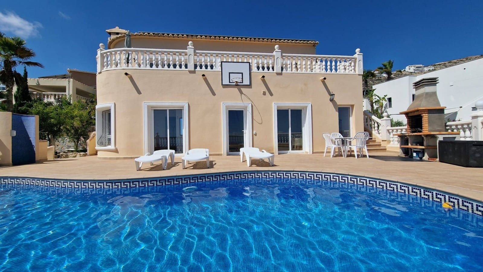 4 sovrum Villa till salu i Cumbre del Sol med pool - 716 000 € (Ref: 9406684)