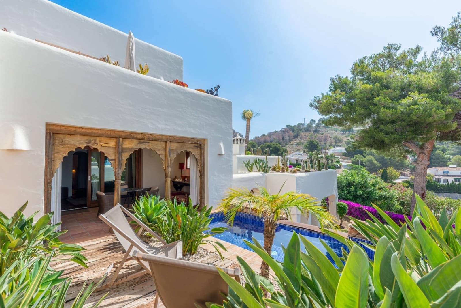 3 slaapkamer Villa te koop in Moraira met zwembad garage - € 1.995.000 (Ref: 9414035)