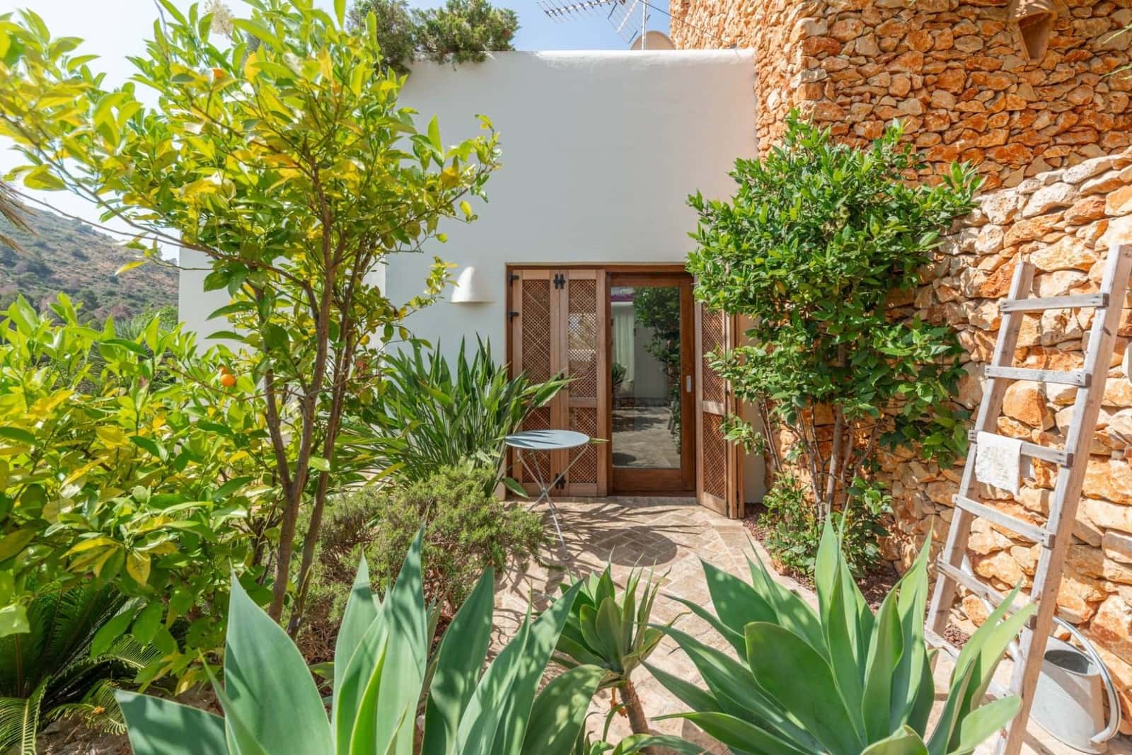 3 slaapkamer Villa te koop in Moraira met zwembad garage - € 1.995.000 (Ref: 9414035)