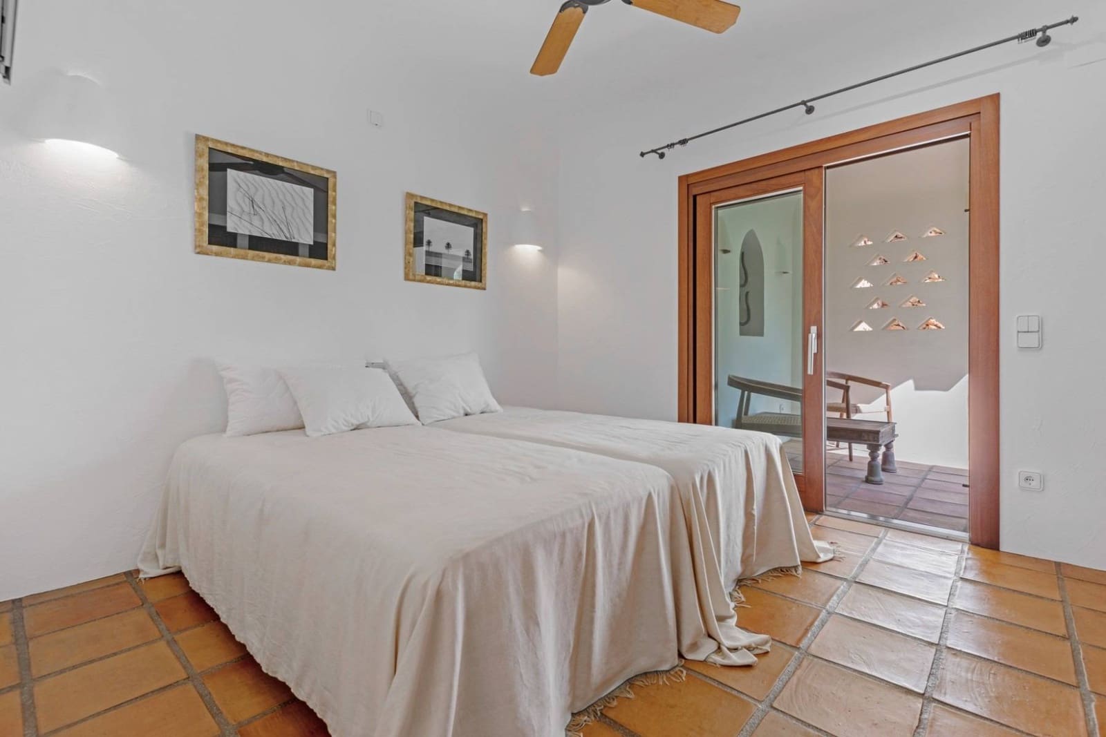 3 soveværelse Villa til salg i Moraira med swimmingpool garage - € 1.995.000 (Ref: 9414036)