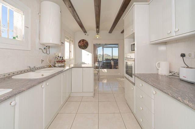 4 soverom Villa til salgs i Monte Pedreguer, Pedreguer med svømmebasseng - € 370 000 (Ref: 9452075)