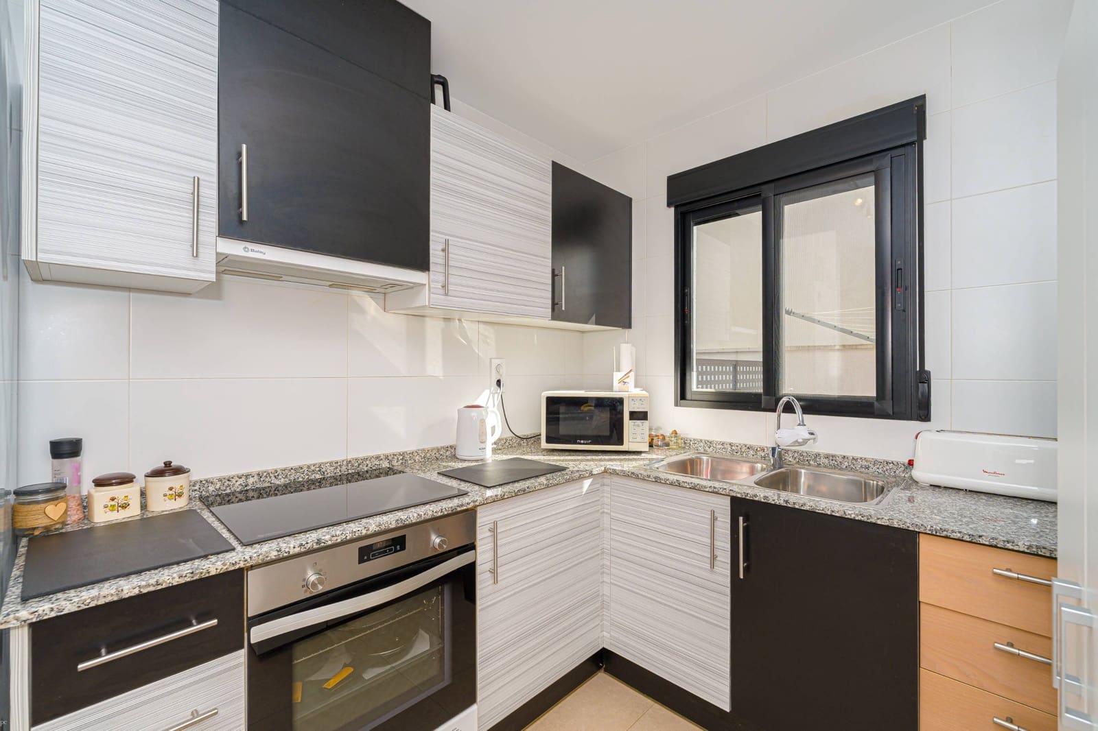 3 chambre Villa/Maison Mitoyenne à vendre à Parcent avec garage - 210 000 € (Ref: 9565117)