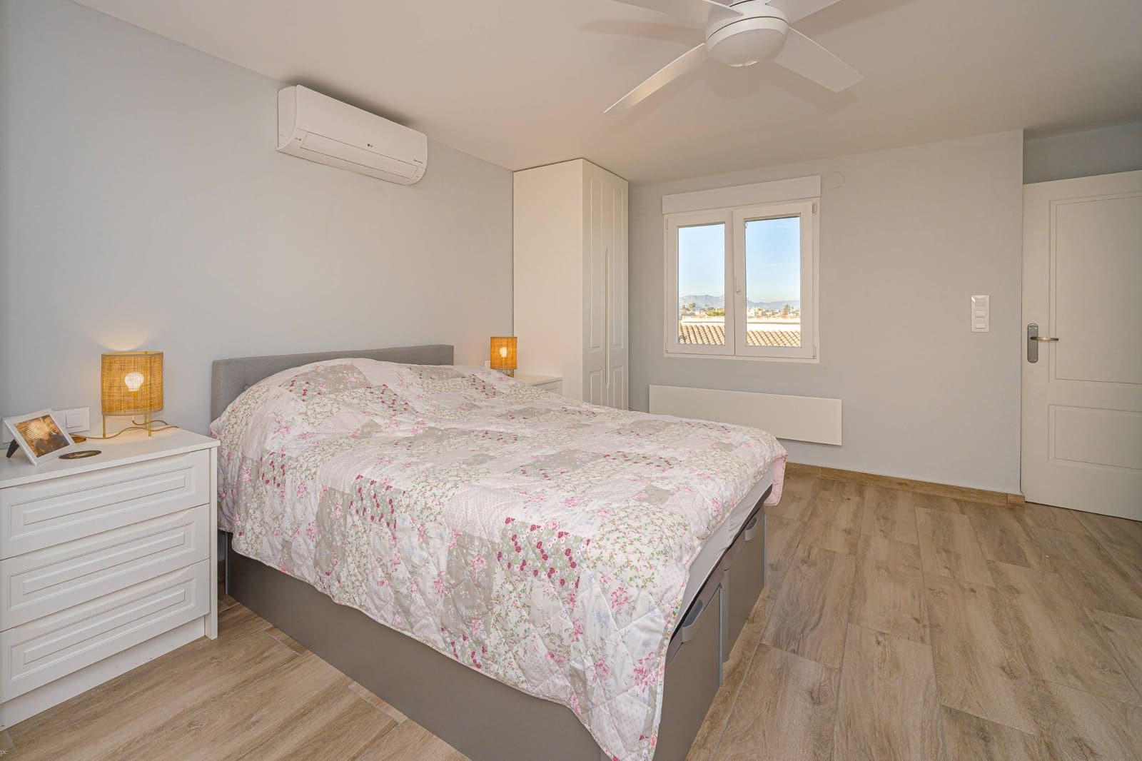 3 bedroom Villa for sale in Denia - € 799,500 (Ref: 9596058)