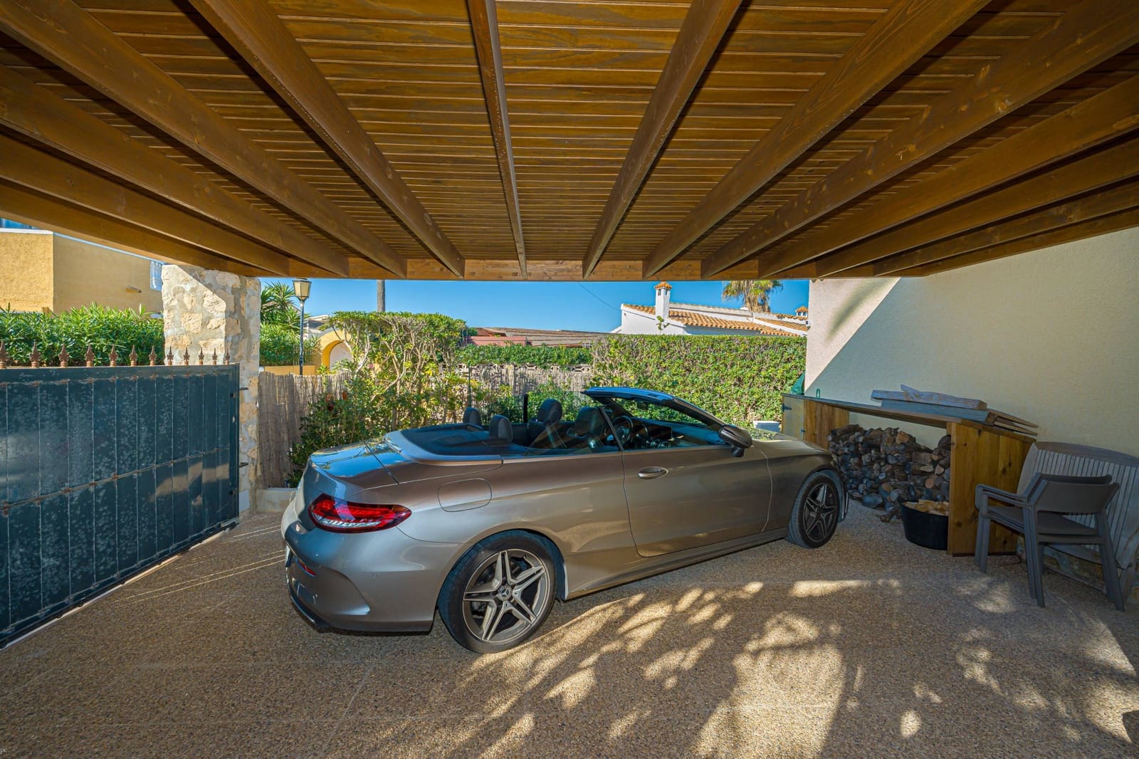 3 bedroom Villa for sale in Denia - € 799,500 (Ref: 9596058)