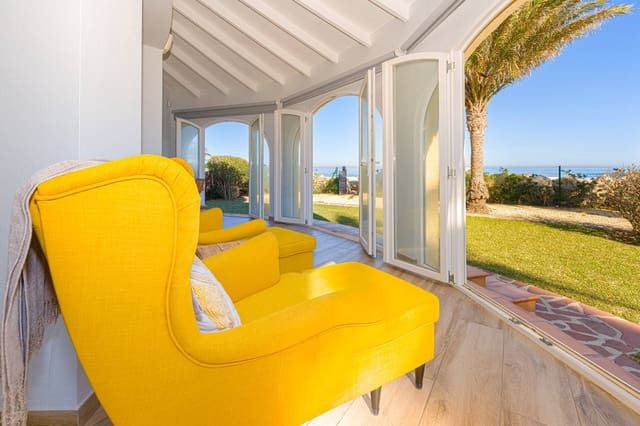 Chalet de 3 habitaciones en Dénia en venta - 693.000 € (Ref: 9596058)