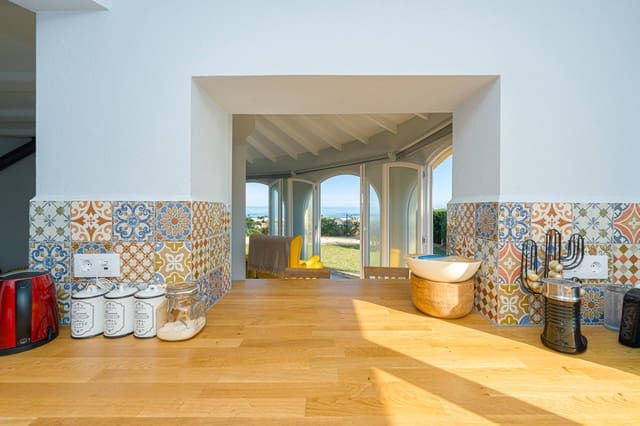 Chalet de 3 habitaciones en Dénia en venta - 693.000 € (Ref: 9596058)