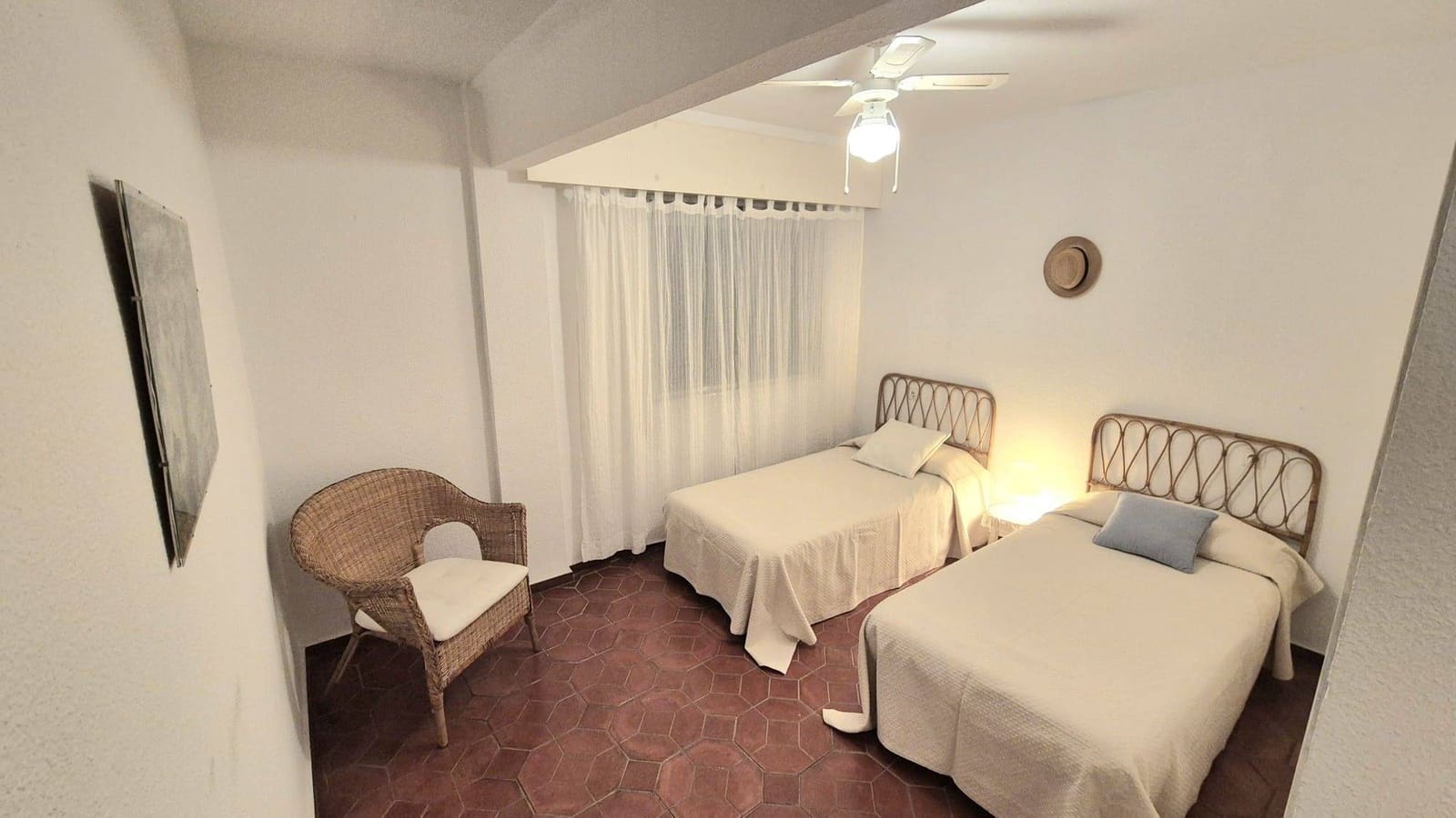 2 soverom Leilighet til salgs i Arenal - € 270 000 (Ref: 9627438)