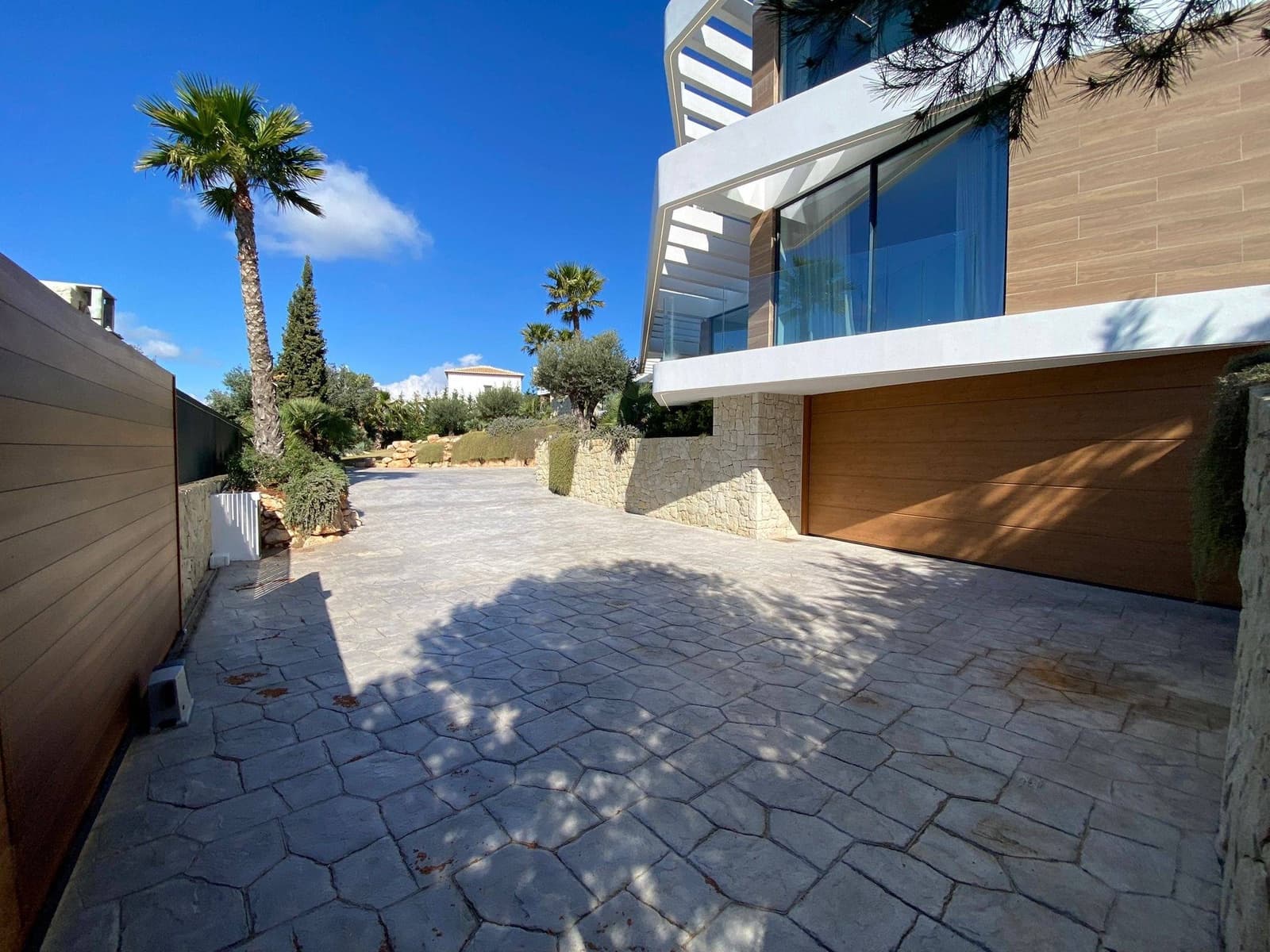 4 bedroom Villa for sale in Javea / Xabia with pool garage - € 3,995,000 (Ref: 9666440)