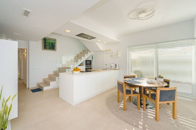 4 Zimmer Villa zu verkaufen in Calpe / Calp mit Pool - 1.380.000 € (Ref: 9674150)