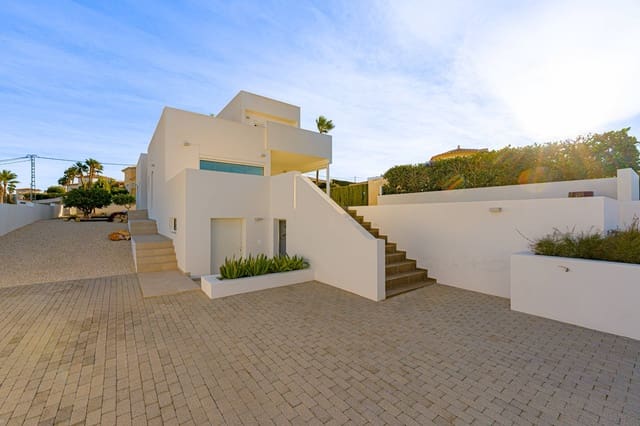 4 Zimmer Villa zu verkaufen in Calpe / Calp mit Pool - 1.380.000 € (Ref: 9674150)