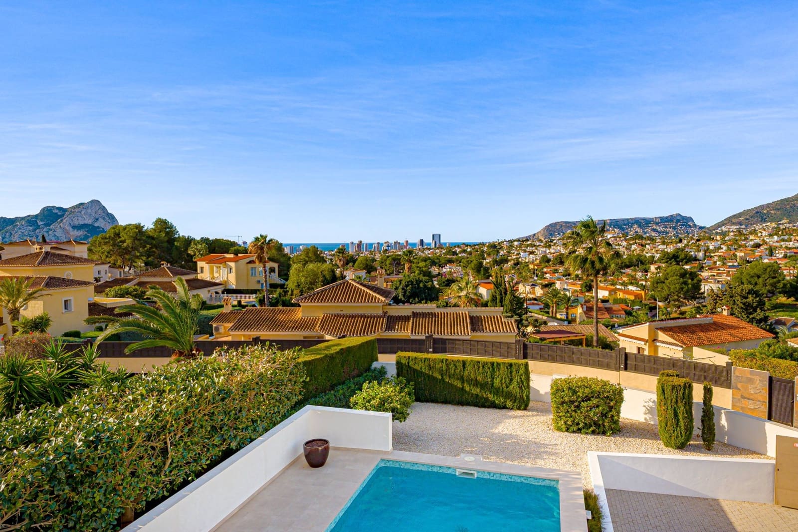 4 Zimmer Villa zu verkaufen in Calpe / Calp mit Pool - 1.380.000 € (Ref: 9674150)