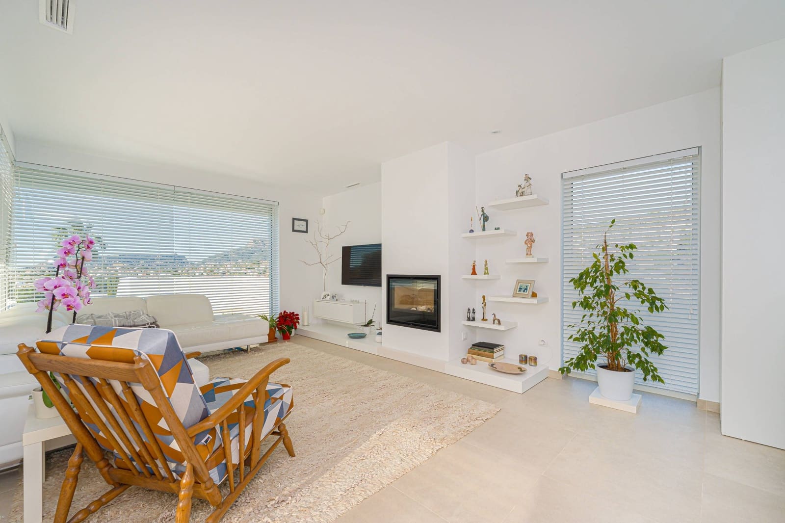 4 bedroom Villa for sale in Calpe / Calp with pool garage - € 1,380,000 (Ref: 9674150)
